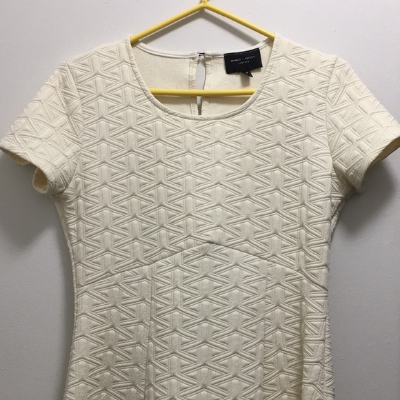 Romeo & Juliet Cream Dress, Size M - Picture 3 of 8